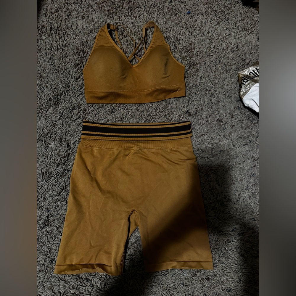PINK Victoria's Secret Mustard Workout Set.